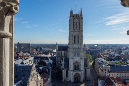 Blick vom Belfort auf die St. Bavo Kathedrale
