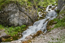Mittenwald-15 Ein Zufluss zur Isar.
