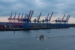 Lueneburg-32 Container-Hafen