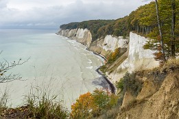 Bild_2009-57 Viel Kreide ist abgebrochen und im Meerwasser aufgeschlemmt.