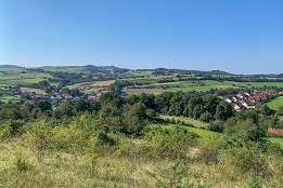 Röhnblick zurück nach Schwarzbach