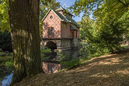 Dessau_Woerlitz_2018-38 Das Teehaus im Chinesischen Garten.