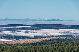 Bilder2016-79 Blick vom Kahleberg: ca. 135km Fernsicht bis zum Riesengebirge