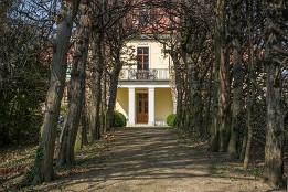 Website-90 Sichtachse aus dem kleinen Garten