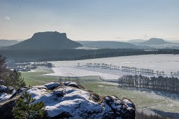 Bilder2016-4 Blick von den Rauensteinen zum Lilienstein
