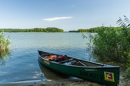 Bild_2012-9 Es war sehr warm geworden. Also nutzen wir die Mittagsstunden für eine Pause im Schatten.