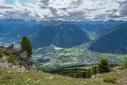 Vinschgau-10 Blick über das Etschtal zum Münstertal