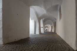 Vinschgau-21 Laubengang in Glurns