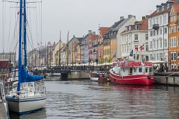 Lofoten_F-58 Nyhavn - ein beliebter Touristen-Spot.