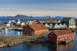 Lofoten_2019-30 Blick von der Hafenbrücke Svolvær