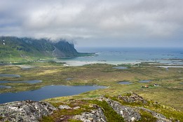 Lofoten_2024-45 Blick vom Ytredinen nach Eggum