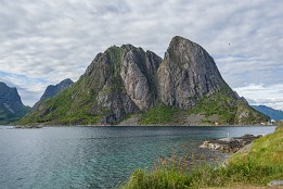 Lofoten_2024-75 Festhealtinden bei Hamnøya