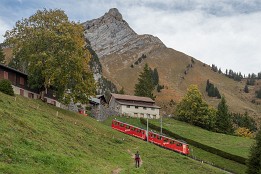 Schweiz_Okt_2019-3 Die Mittelstation der Zahnradbahn auf den Pilatus.