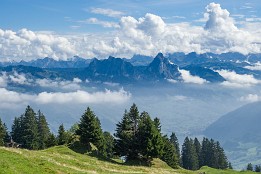 Blick zum Klein Mythen und Großen Mythen